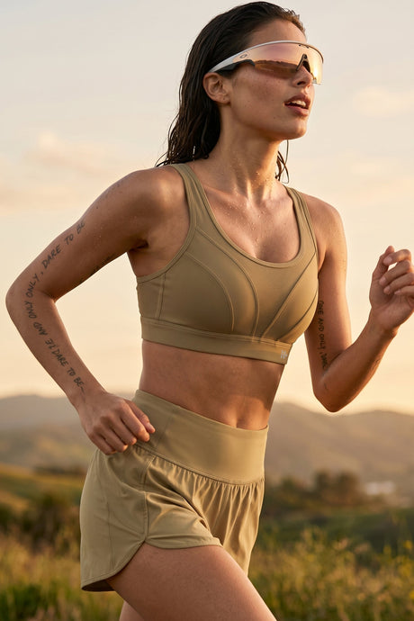 Shift™ Breathable Adjustable Support Padded Bra | Women's Medium Support Sports Bra